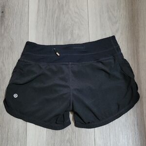 lululemon athletica Women's Classic Black Lined Athletic Shorts Size 2